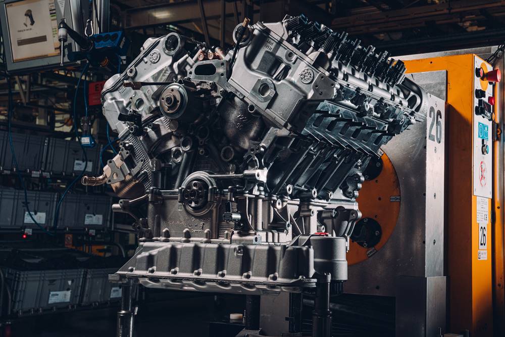 bentley-W12-end-of-production (1)