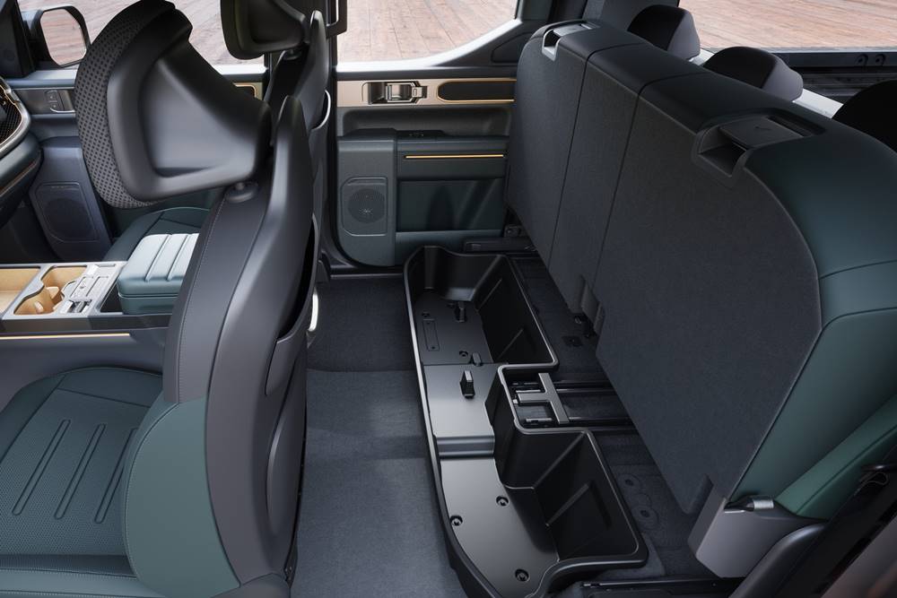 (11)KiaTasmanDoublecabPickup_11