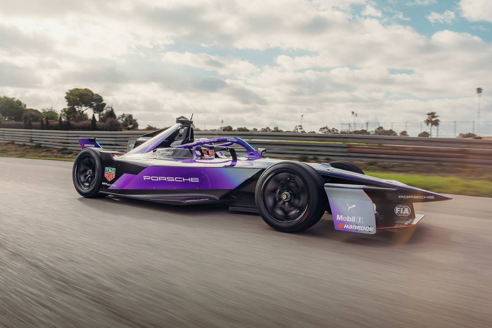 Porsche Unveils New 99X Electric Formula E Car | Gay Car Boys