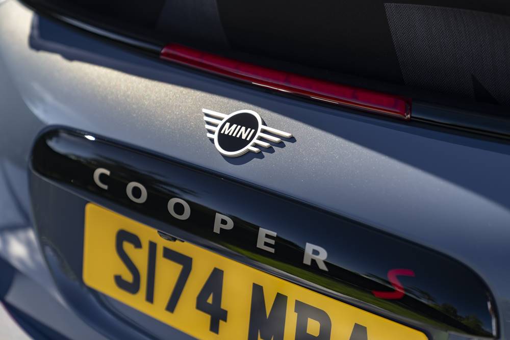 2025-mini-cooper-converti (11)