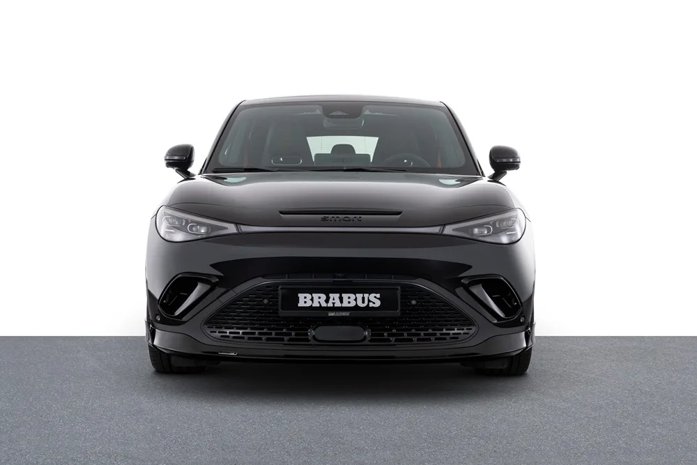 smart_#3_BRABUS_Studio front