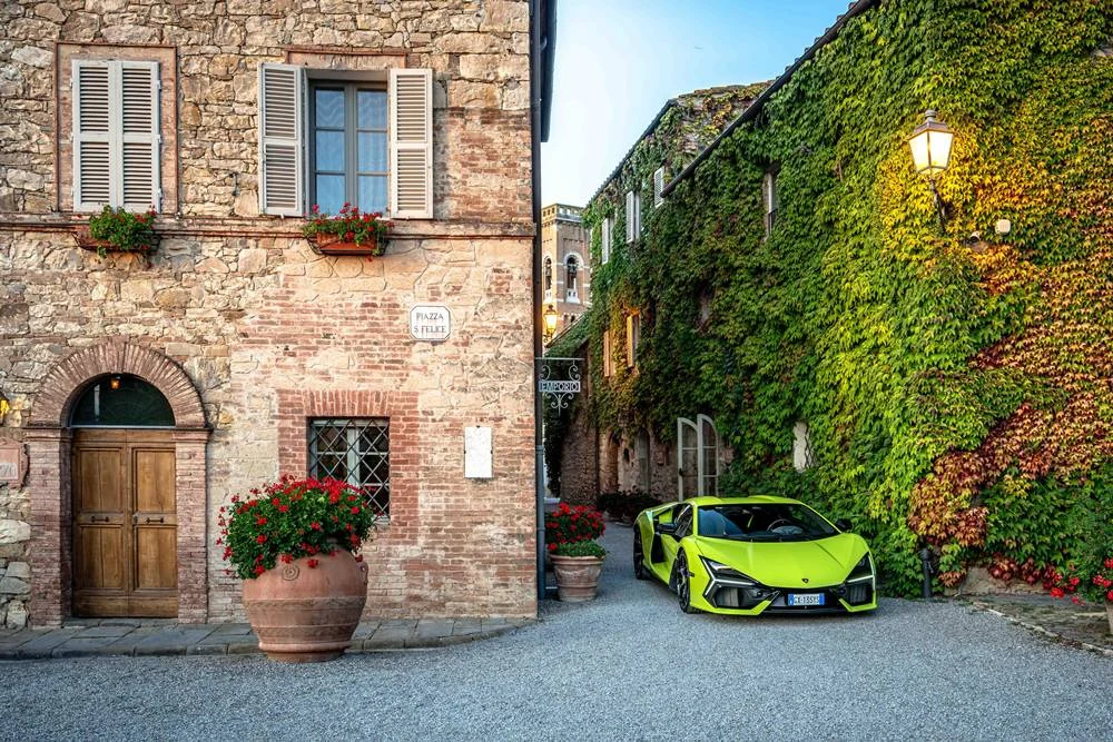 Lamborghini Esperienza Giro Toscana 2025 (1)