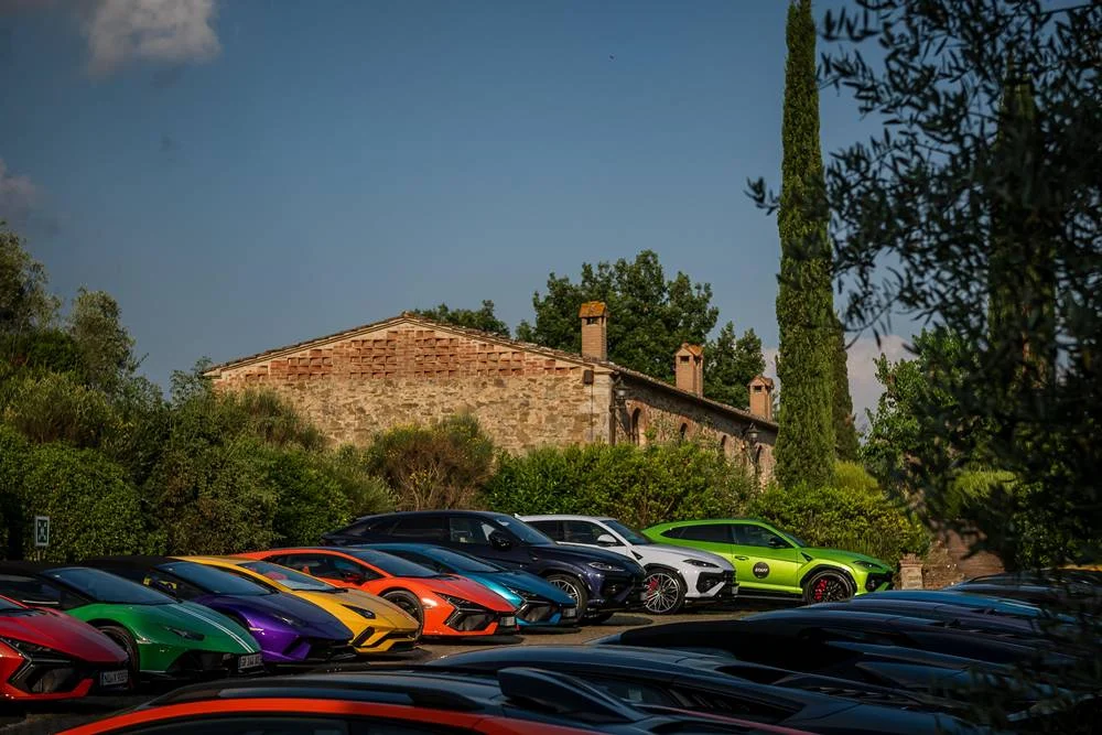 Lamborghini Esperienza Giro Toscana 2025 (8)