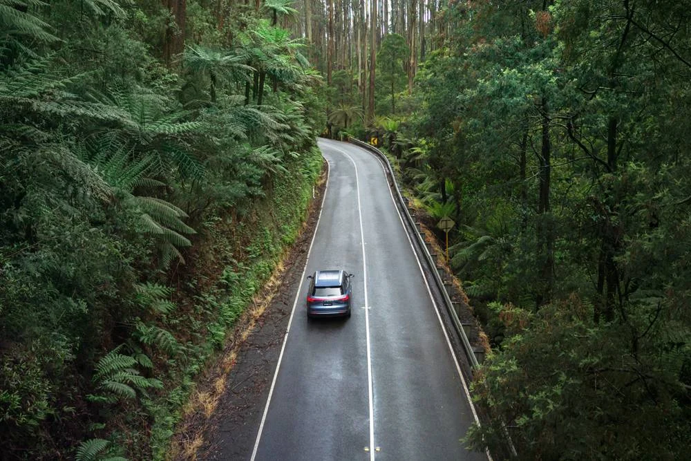 Geely Starray EM-i Sets the New GUINNESS WORLD RECORDS™ title for lowest fuel consumption (6)