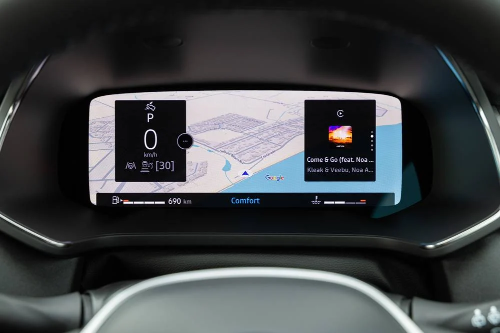 MitsubishiASXDemo007 2025 Mitsubishi ASX driver LCD GPS