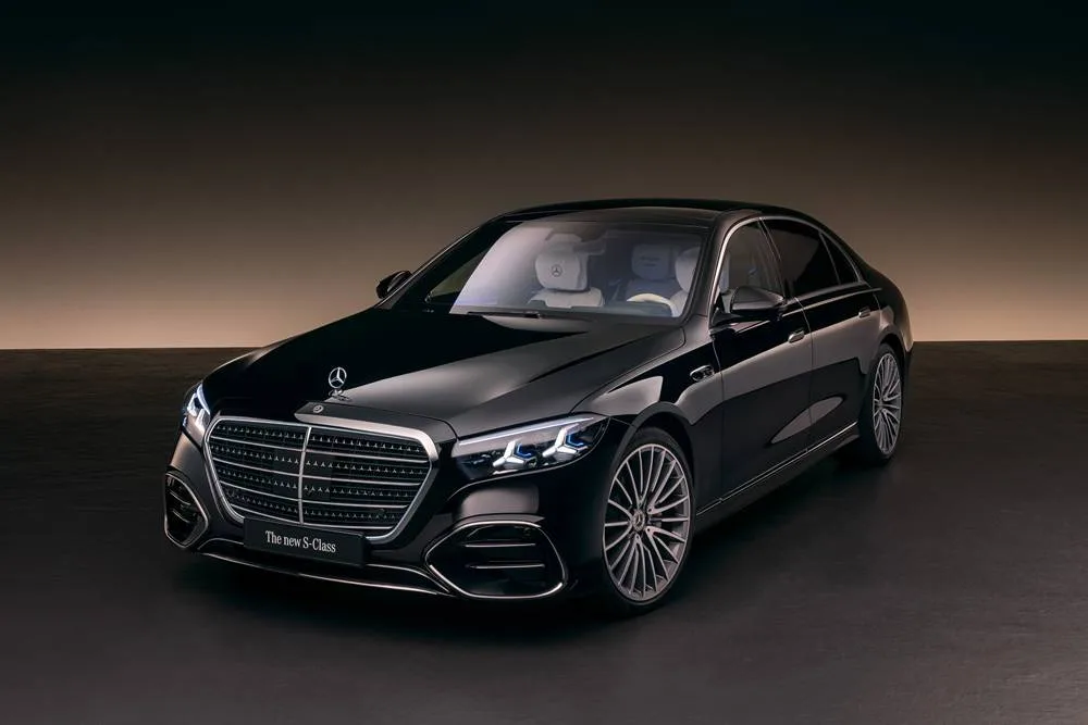 The new Mercedes-Benz S-Class front