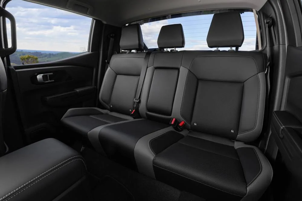 2026NissanNavaraST-X-back seat