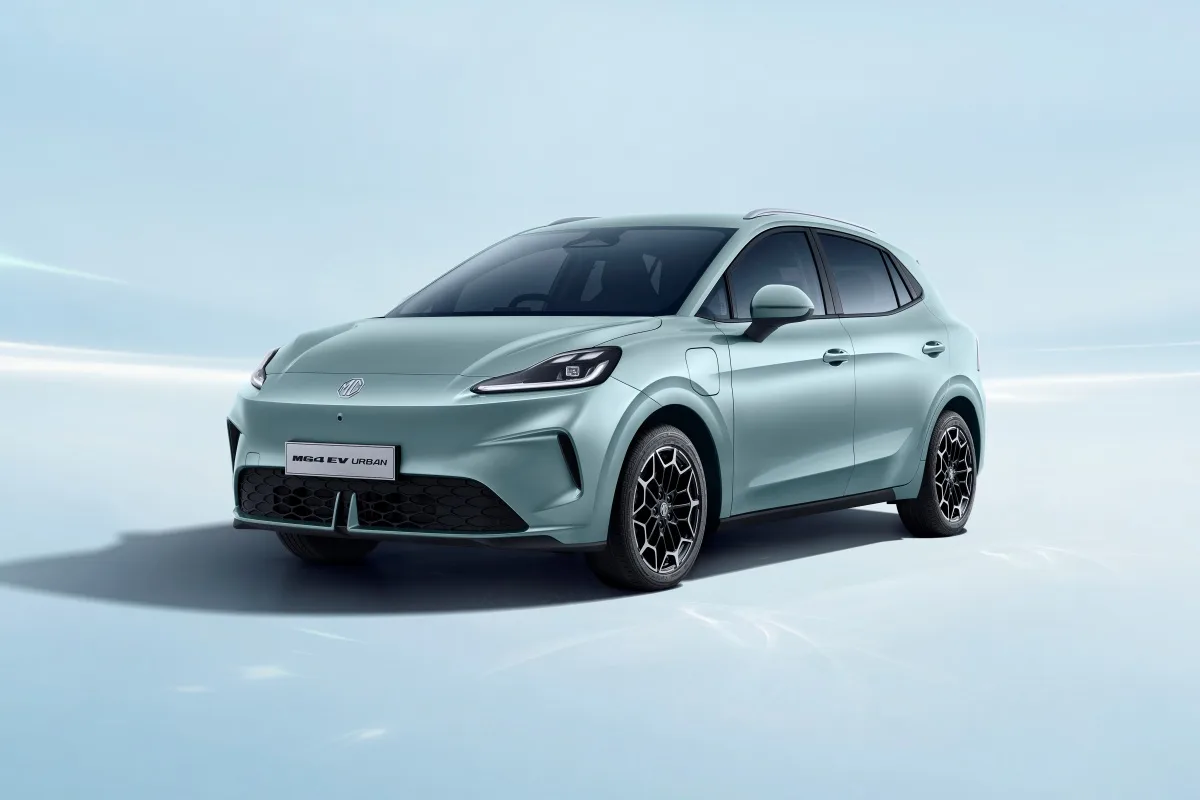 MG4 EV Urban_front 3/4 view