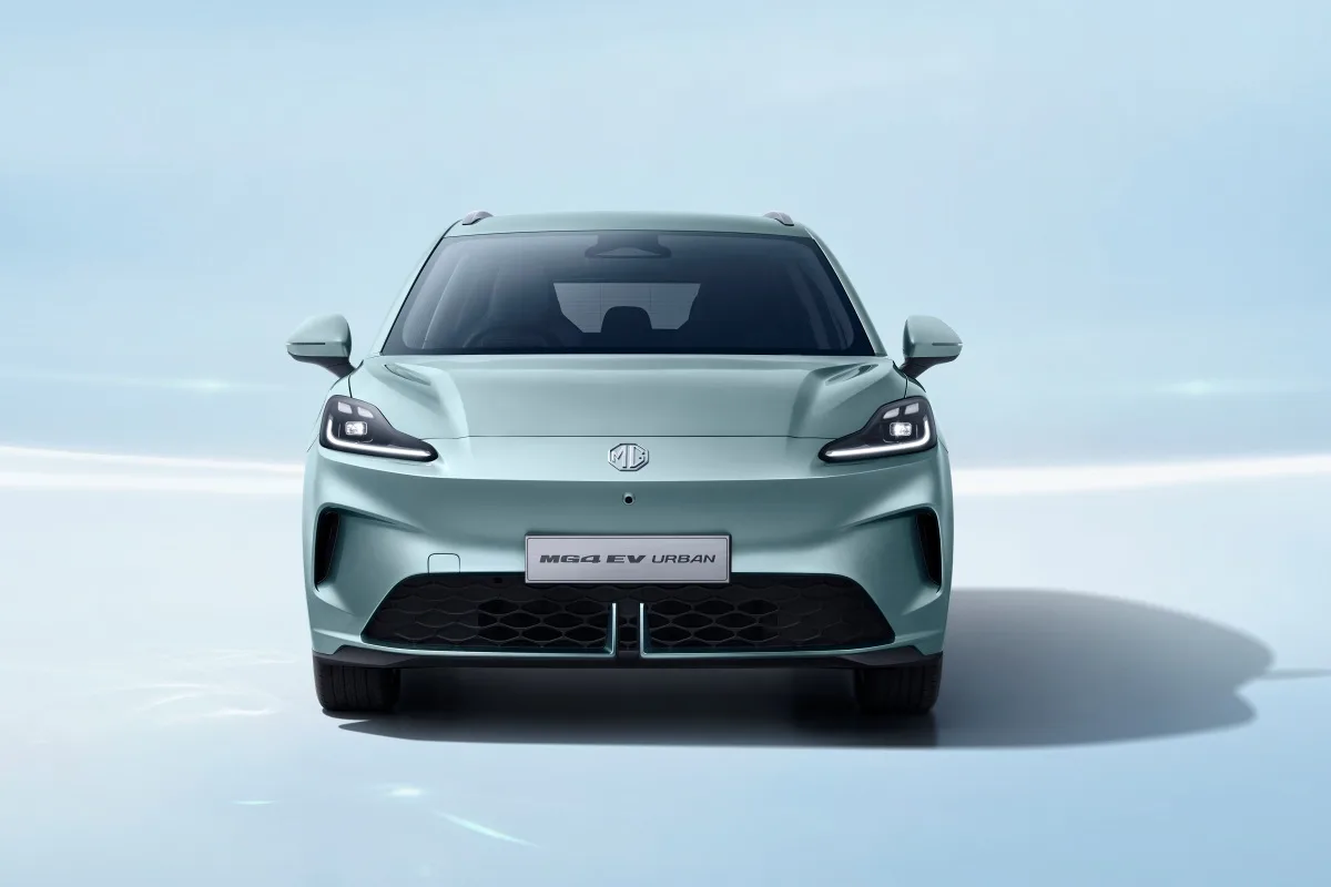 MG4 EV Urban_front view