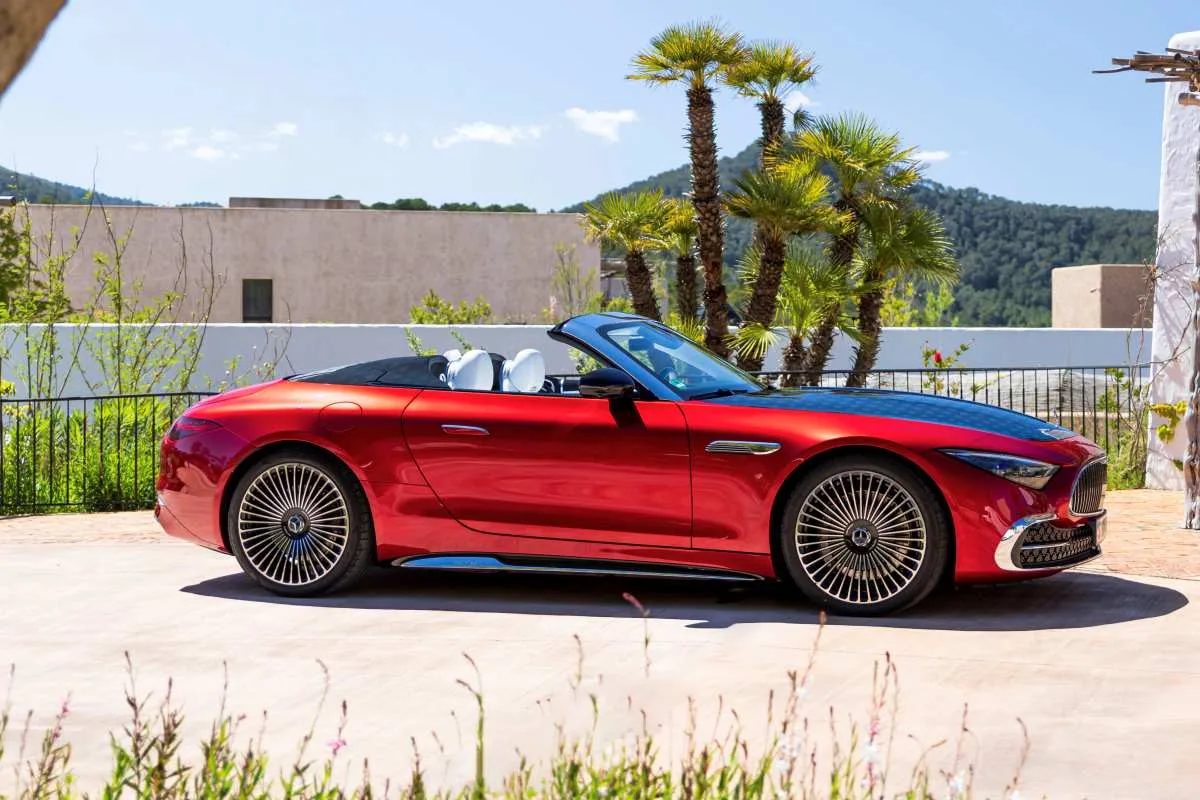Mercedes-Maybach SL 680 red on a californian bungalow driveway