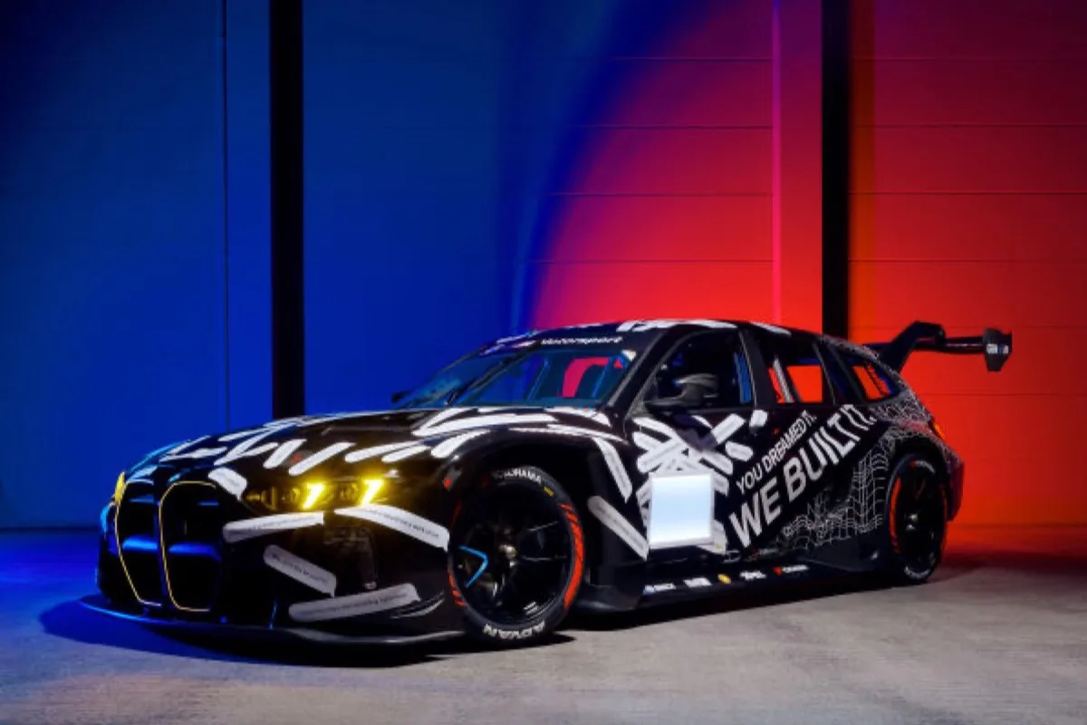 BMW M3 Touring 24H Nurburgring race car 2026