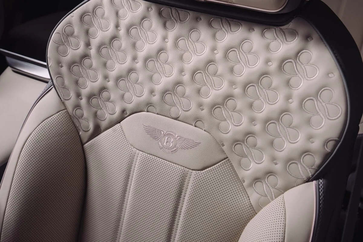 Bentley seat with lofted quilting featuring embossed Be Boodles pattern in Linen leather