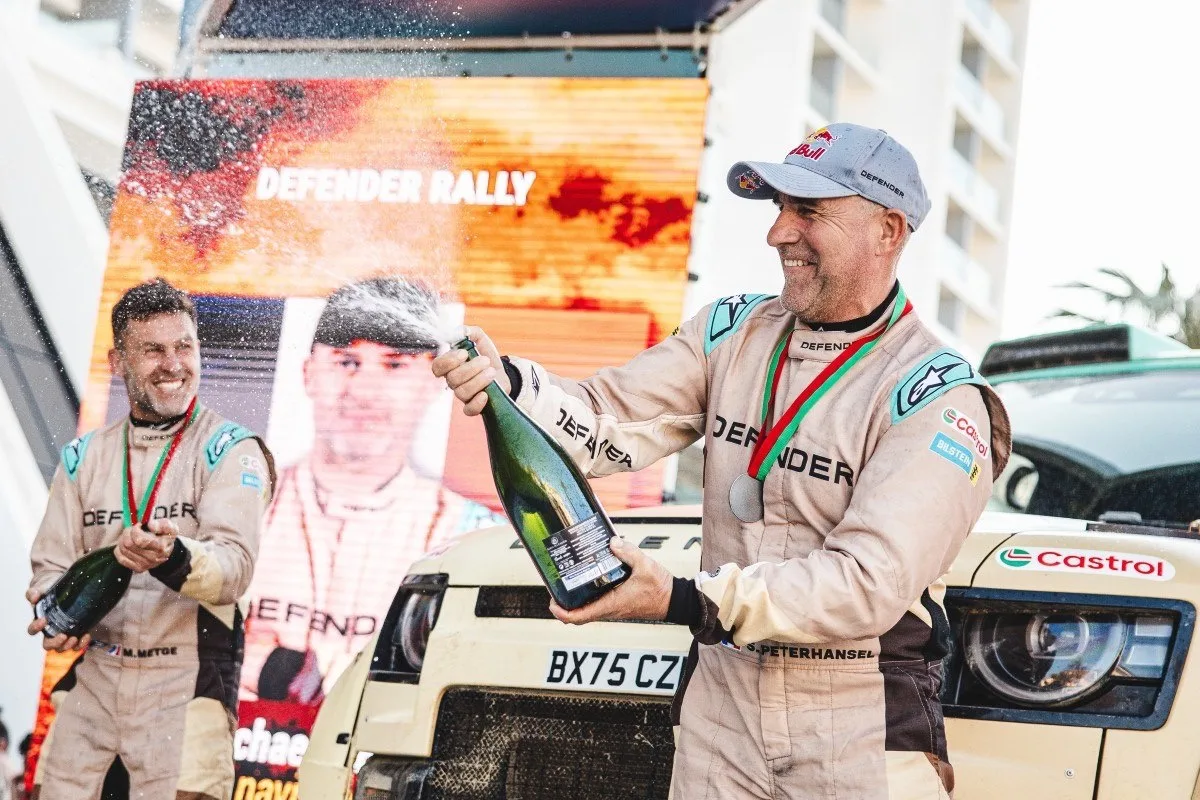 Stéphane Peterhansel and Mika Metge celebrate Portugal Rally-Raid Stock class victory