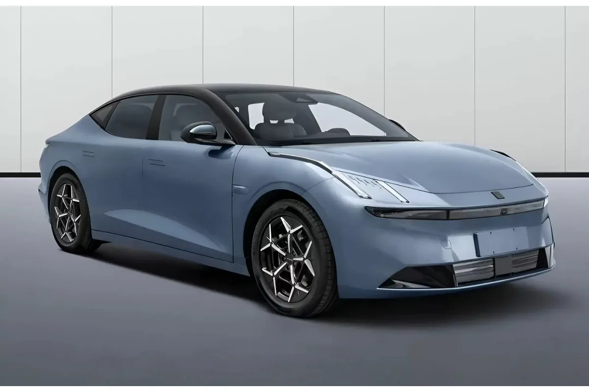 2026 Lynk & Co Z10 electric sedan in blue, front view