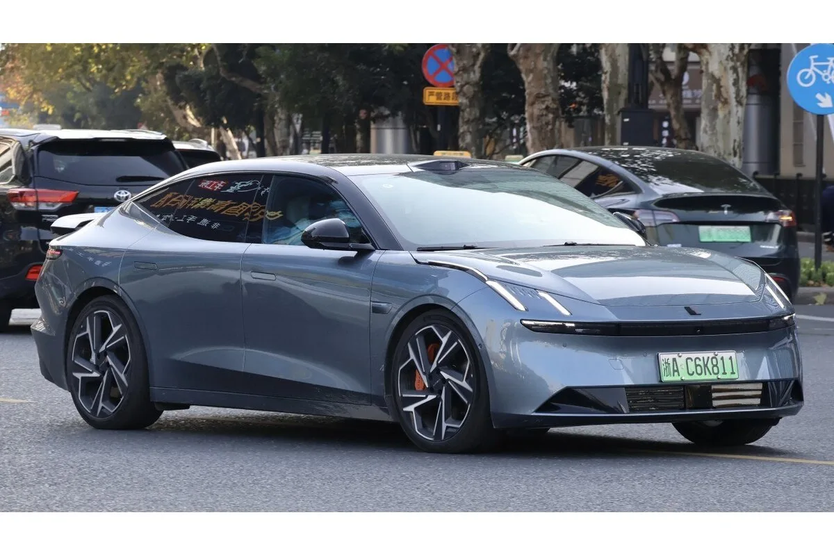 2026 Lynk & Co Z10 electric sedan in grey on city street