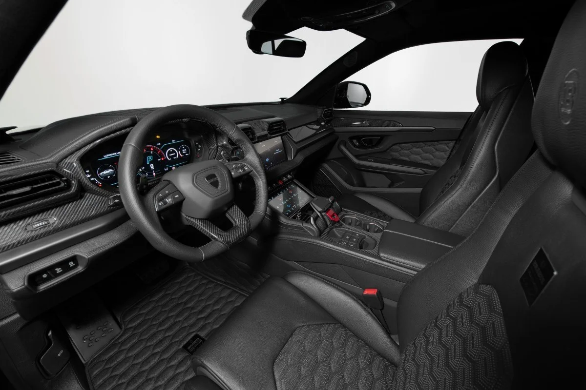 BRABUS 900 SUPERBLACK Lamborghini Urus SE rear