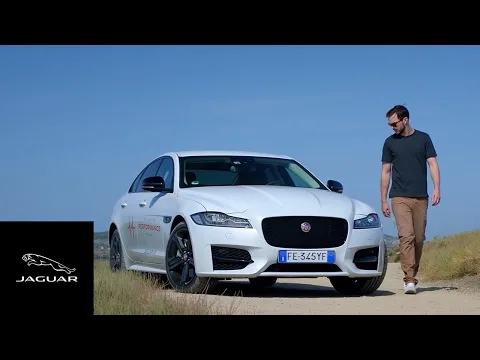 Video thumbnail for Jaguar XF | Nicholas Hoult AWD Smart Cone Challenge
