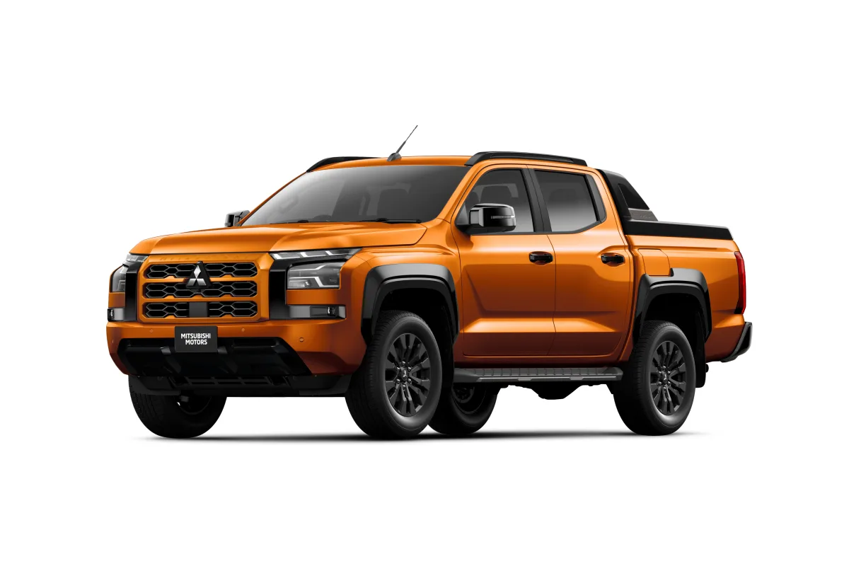26MY-mitsubishi_Triton_AUS_DCAB_GSR_front-left_M14