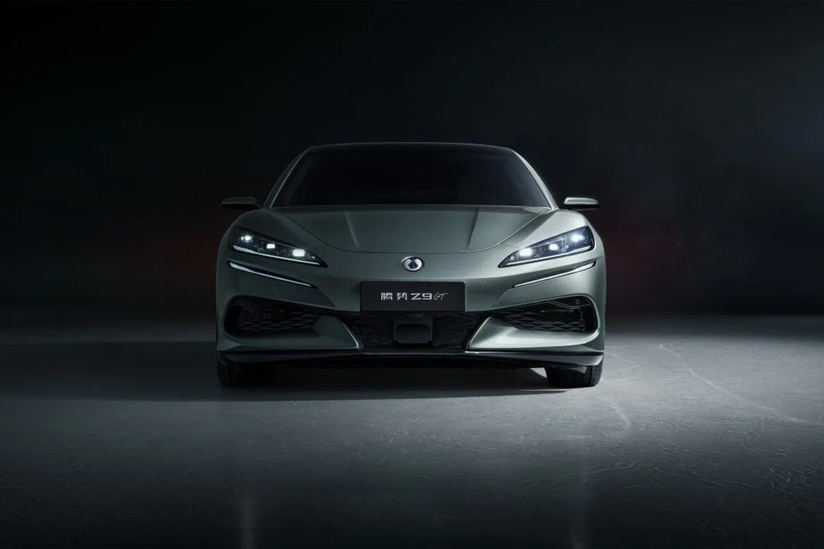 Full front view of the 2026 DENZA Z9GT in studio light
