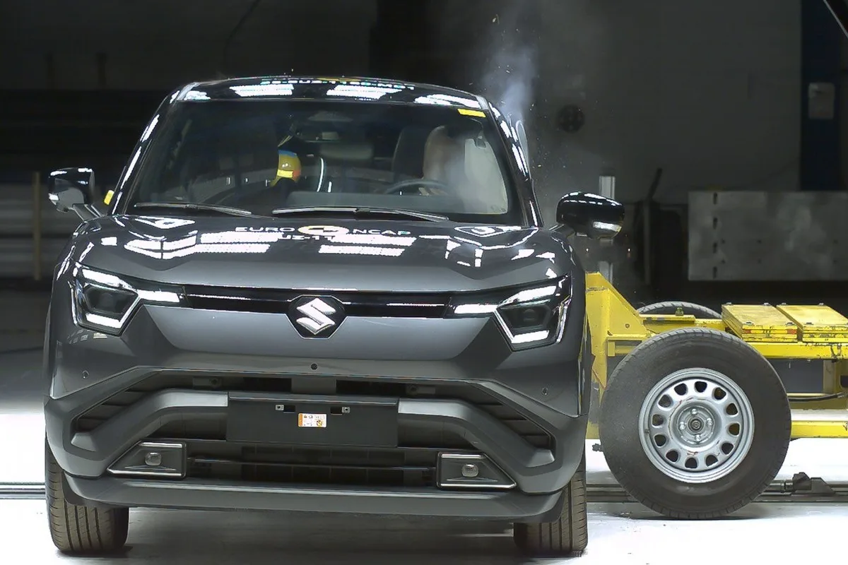 Suzuki e Vitara frontal Euro NCAP crash test with offset barrier