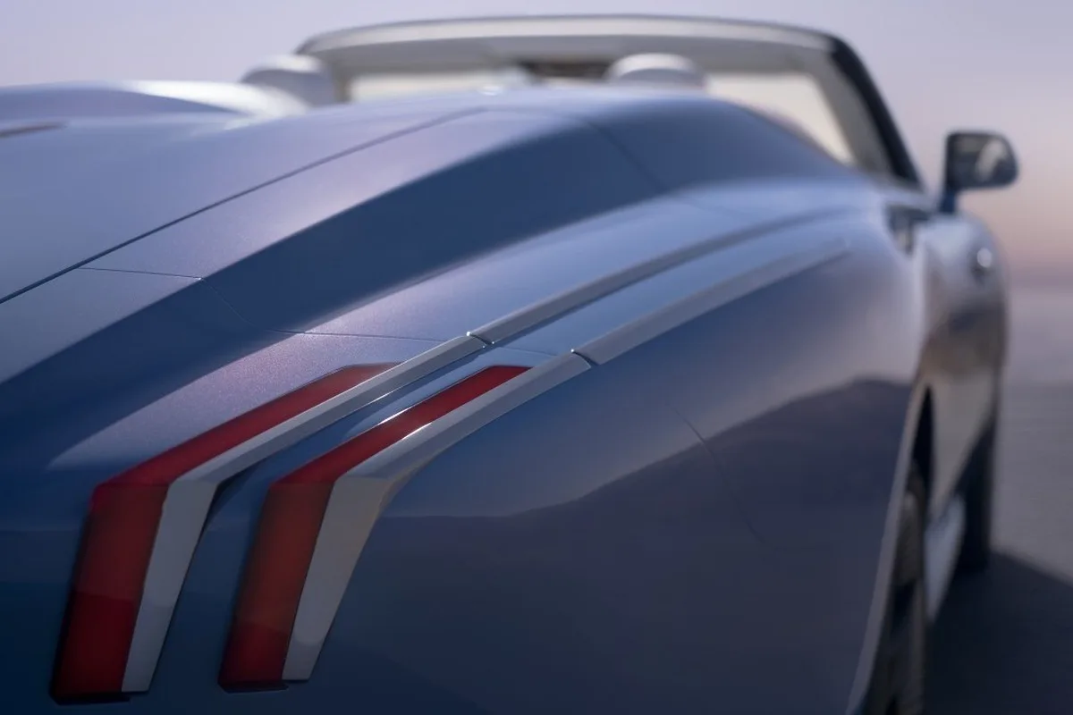 2028 Rolls-Royce Project Nightingale rear lamp detail in close up