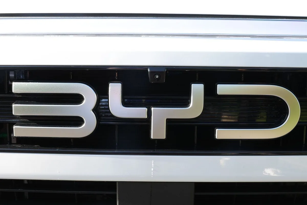 BYD Shark 6 front grille detail with BYD lettering.