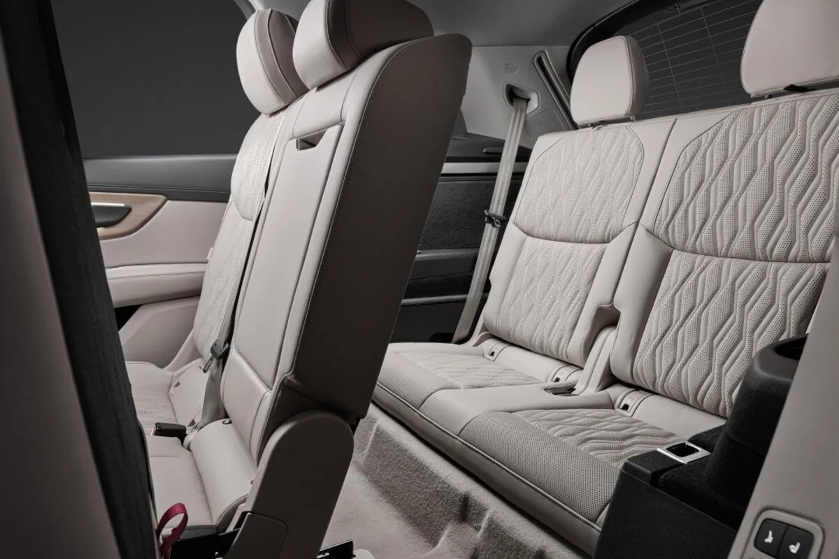 Audi Q7 third-row seating