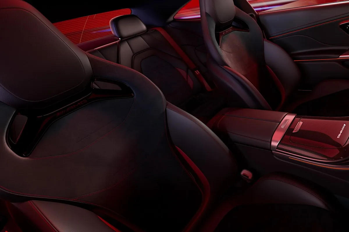 AMG Performance front seats in ARTICO and MICROCUT upholstery with red seat belts