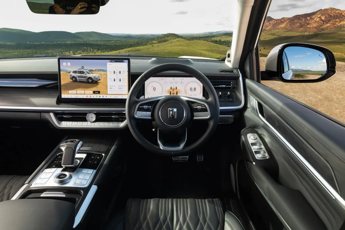 GWM Tank 500 dashboard, steering wheel and centre console