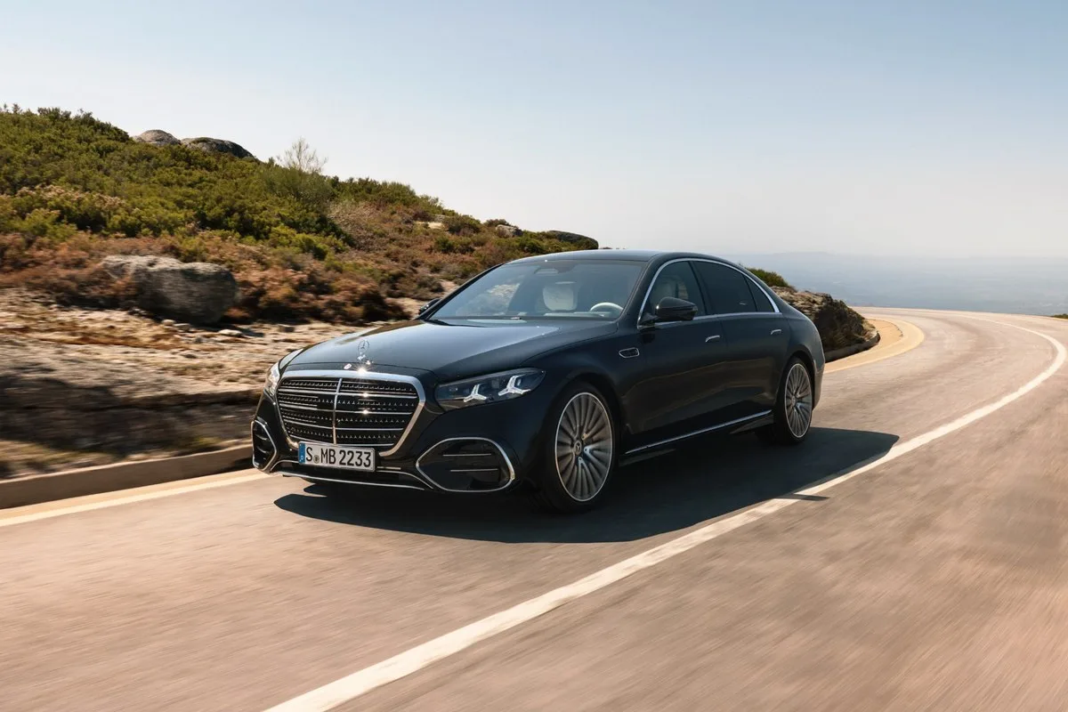 Mercedes-Benz S-Class Update Changes 2,700 Components