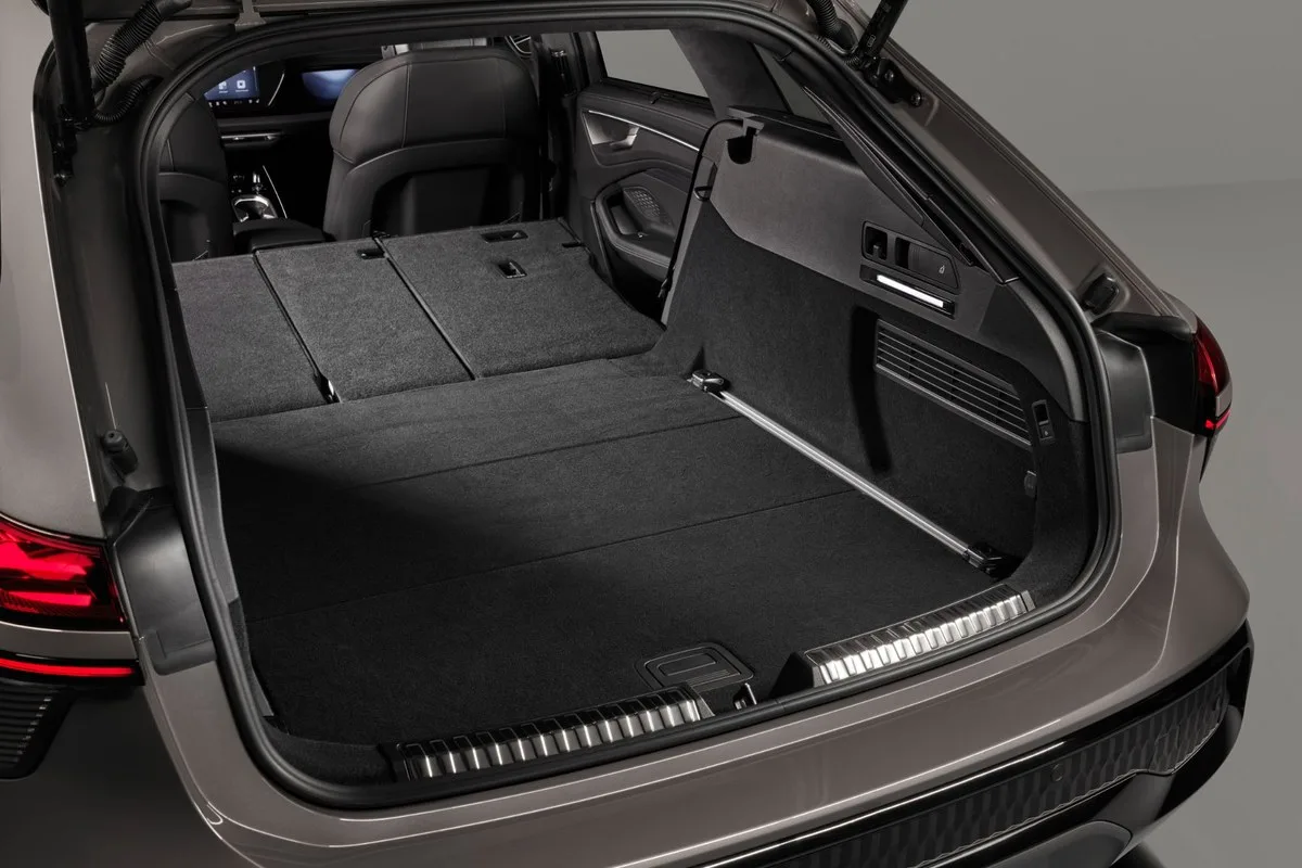 Audi A6 allroad boot with rear seats folded flat
