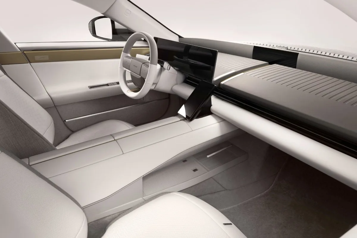 Jaguar Type 01 dashboard and front seats